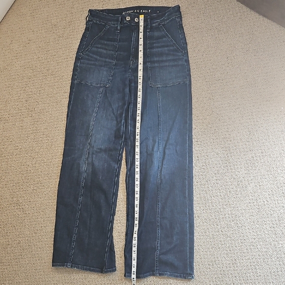 American Eagle Outfitters Relaxed Dark Blue Jeans (0048) - Picture 8 of 11